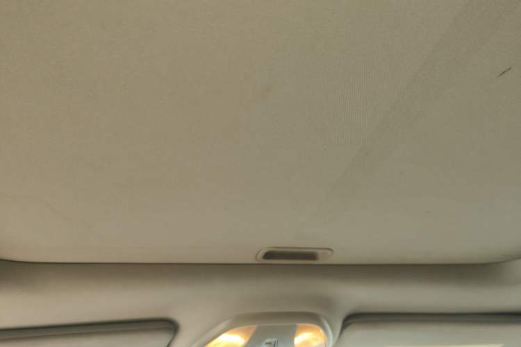 Used Fiat Viaggio 2015 1.4T Manual Jingxiang Edition Headliner