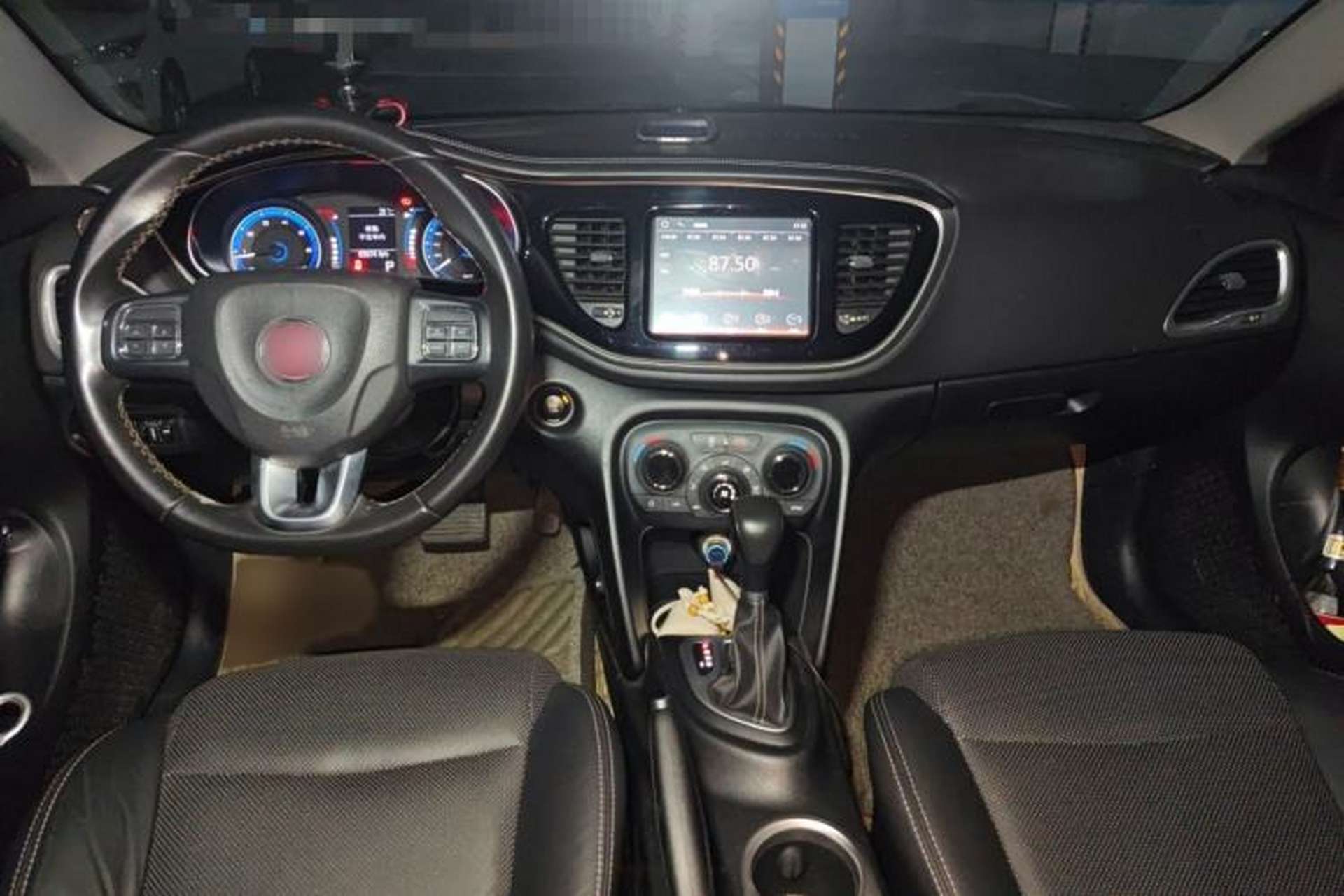 Used Fiat Viaggio 2015 1.4T Automatic Smart Edition Interior 2