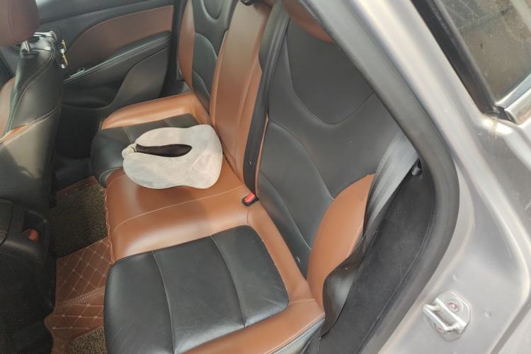 Used Fiat Viaggio 2015 1.4T Manual Jingxiang Edition Left Rear Seat