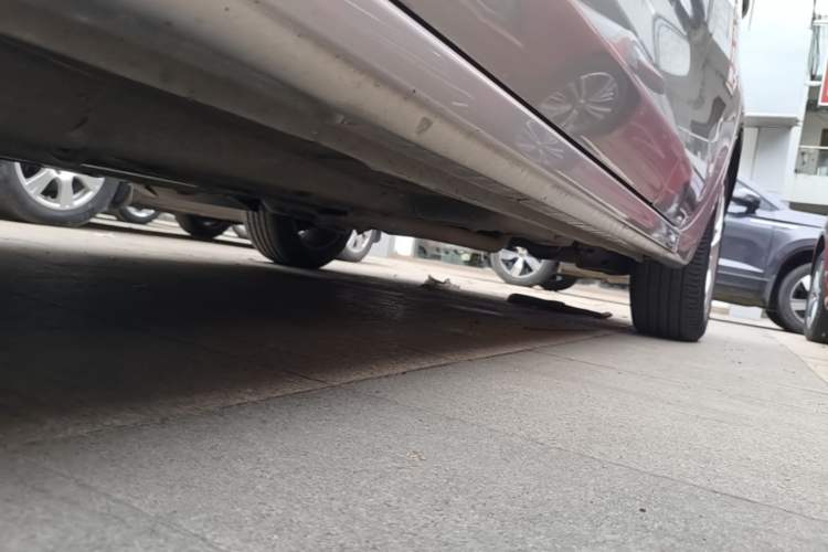Used Fiat Viaggio 2015 1.4T Automatic Jingxiang Edition Left Side Sill