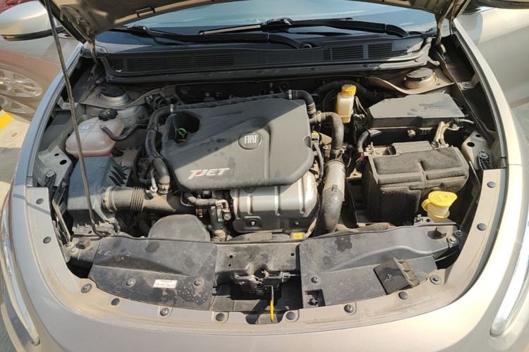 Used Fiat Viaggio 2015 1.4T Automatic Jingxiang Edition Engine Bay