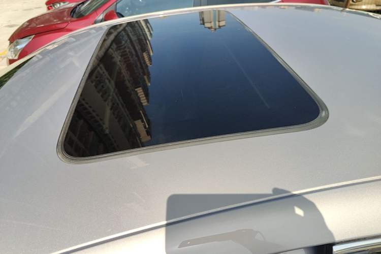 Used Fiat Viaggio 2015 1.4T Automatic Jingxiang Edition Roof