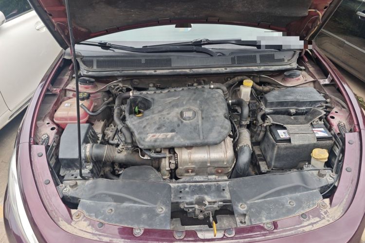 Used Fiat Viaggio 2015 1.4T Automatic Jingxiang Edition Engine Bay