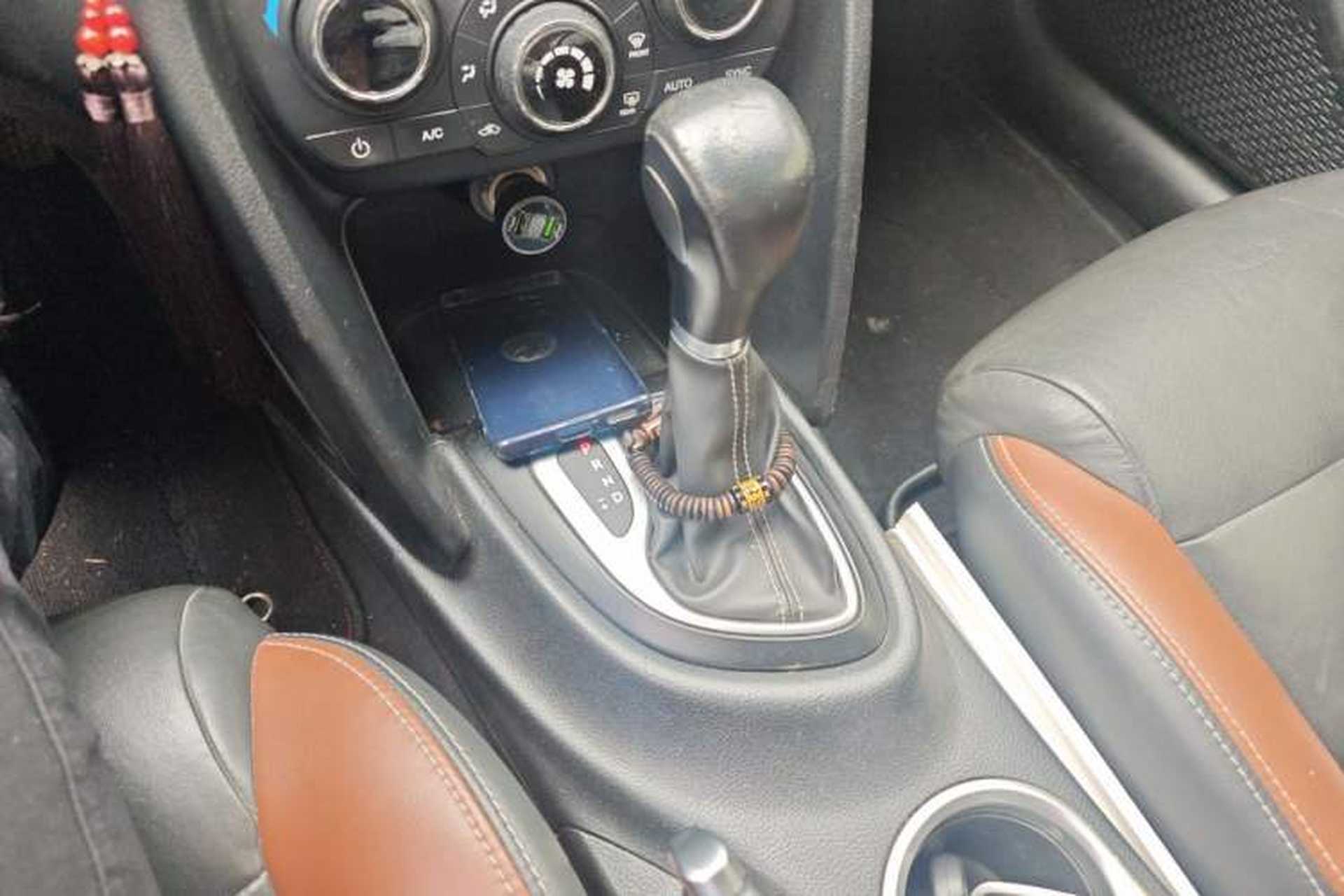Used Fiat Viaggio 2015 1.4T Automatic Jingxiang Edition Gear Lever