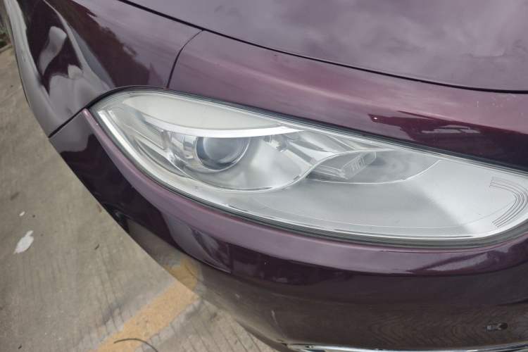 Used Fiat Viaggio 2015 1.4T Automatic Jingxiang Edition Right Front Headlight