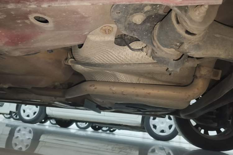 Used Fiat Viaggio 2015 1.4T Automatic Jingxiang Edition Chassis Rear Left