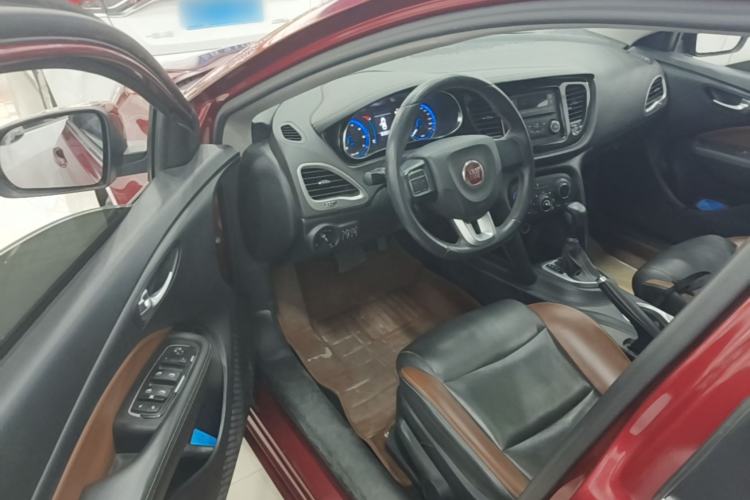 Used Fiat Viaggio 2015 1.4T Automatic Jingxiang Edition Driver Seat
