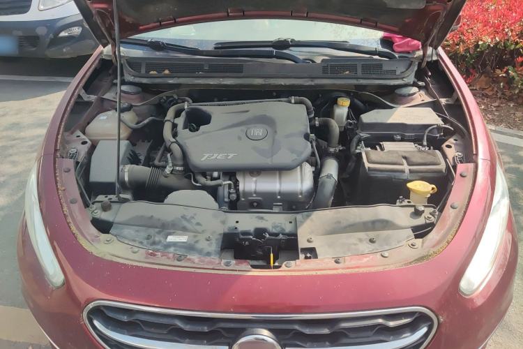 Used Fiat Viaggio 2015 1.4T Automatic Jingxiang Edition Engine Bay