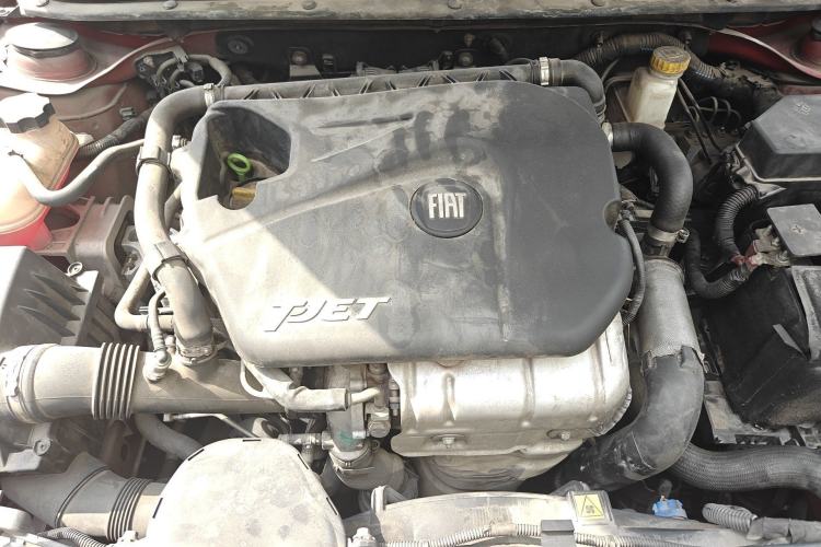 Used Fiat Viaggio 2015 1.4T Automatic Enjoyment Edition Engine Bay