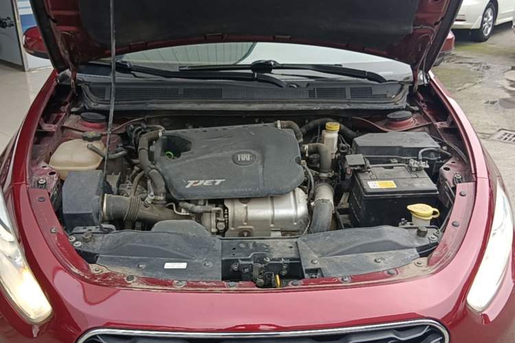 Used Fiat Viaggio 2015 1.4T Automatic Jingxiang Edition Engine Bay