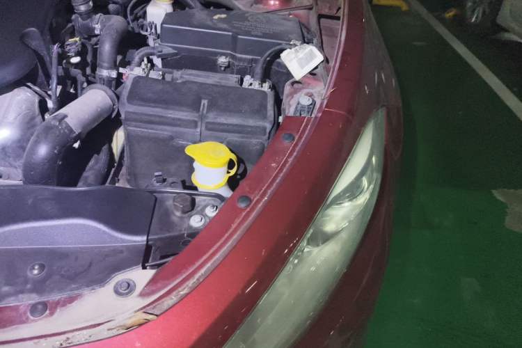 Used Fiat Viaggio 2015 1.4T Automatic Enjoyment Edition Engine Bay Left