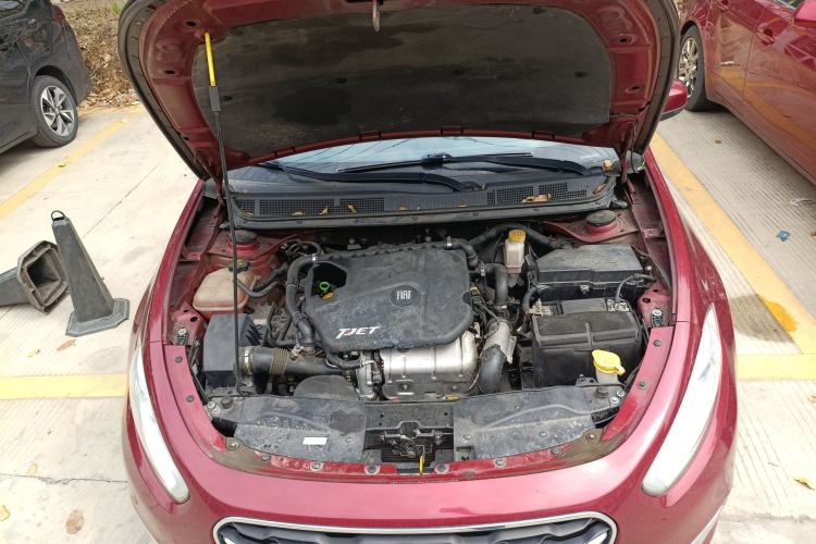 Used Fiat Viaggio 2015 1.4T Automatic Jingxiang Edition Engine Bay