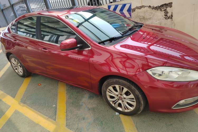 Used Fiat Viaggio 2015 1.4T Automatic Jingxiang Edition Exterior 2