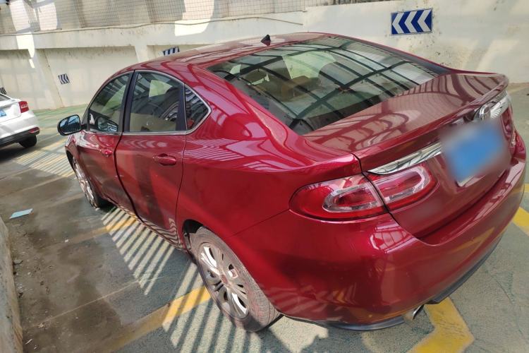 Used Fiat Viaggio 2015 1.4T Automatic Jingxiang Edition Exterior 5