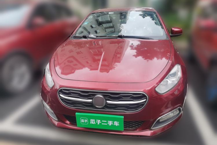 Used Fiat Viaggio 2015 1.4T Automatic Enjoyment Edition Front