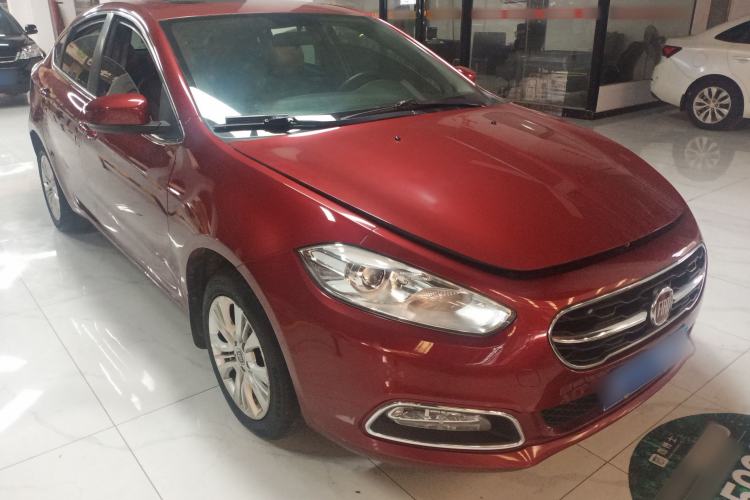 Used Fiat Viaggio 2015 1.4T Automatic Jingxiang Edition Front Right 45 Deg