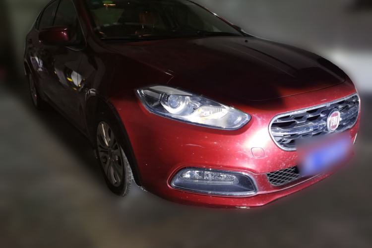 Used Fiat Viaggio 2015 1.4T Automatic Jingxiang Edition Front Right 45 Deg