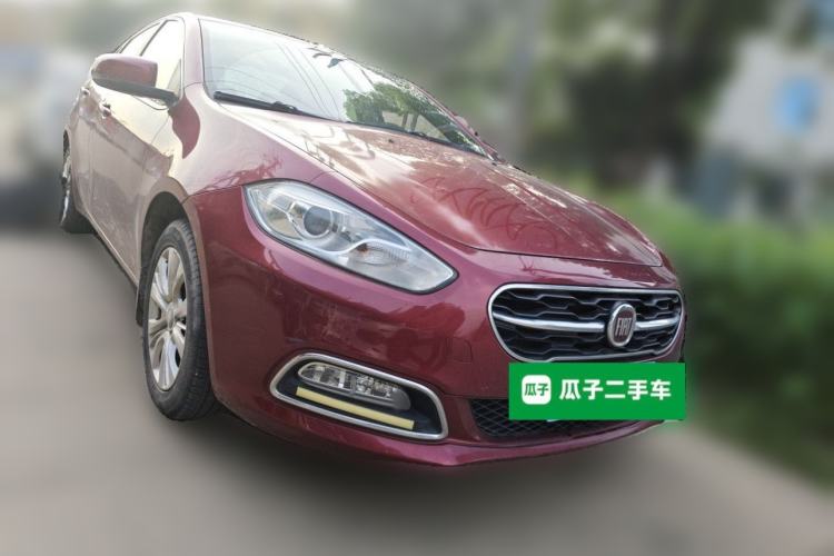 Used Fiat Viaggio 2015 1.4T Automatic Jingxiang Edition Front Right 45 Deg
