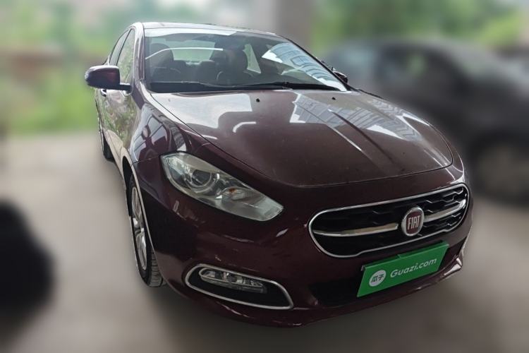 Used Fiat Viaggio 2015 1.4T Automatic Jingxiang Edition Front Right 45 Deg