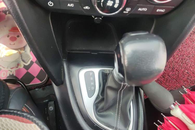 Used Fiat Viaggio 2015 1.4T Automatic Jingxiang Edition Gear Lever