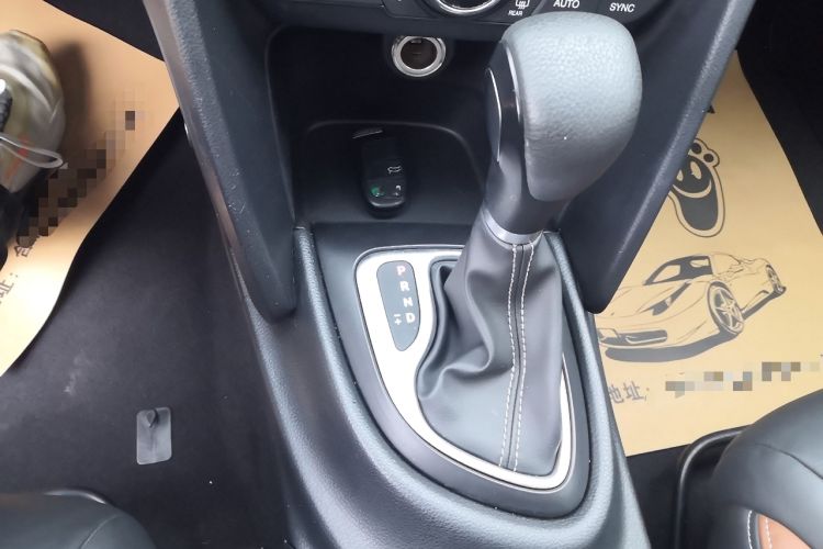 Used Fiat Viaggio 2015 1.4T Automatic Jingxiang Edition Gear Lever