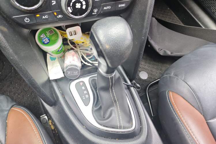 Used Fiat Viaggio 2015 1.4T Automatic Jingxiang Edition Gear Lever