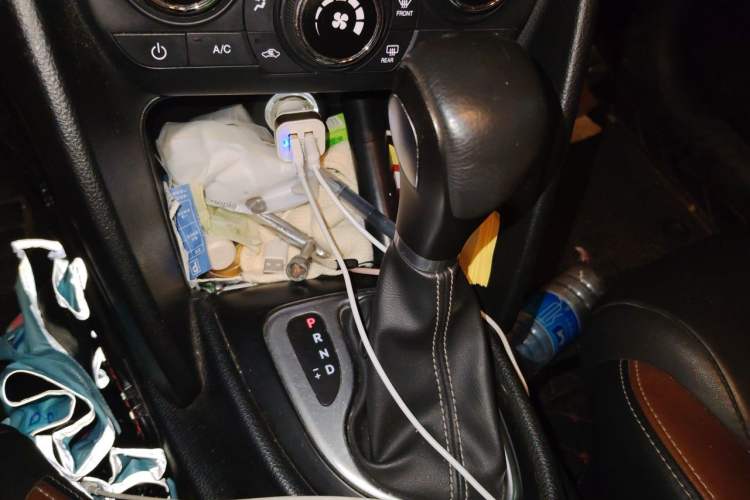 Used Fiat Viaggio 2015 1.4T Automatic Jingxiang Edition Gear Lever