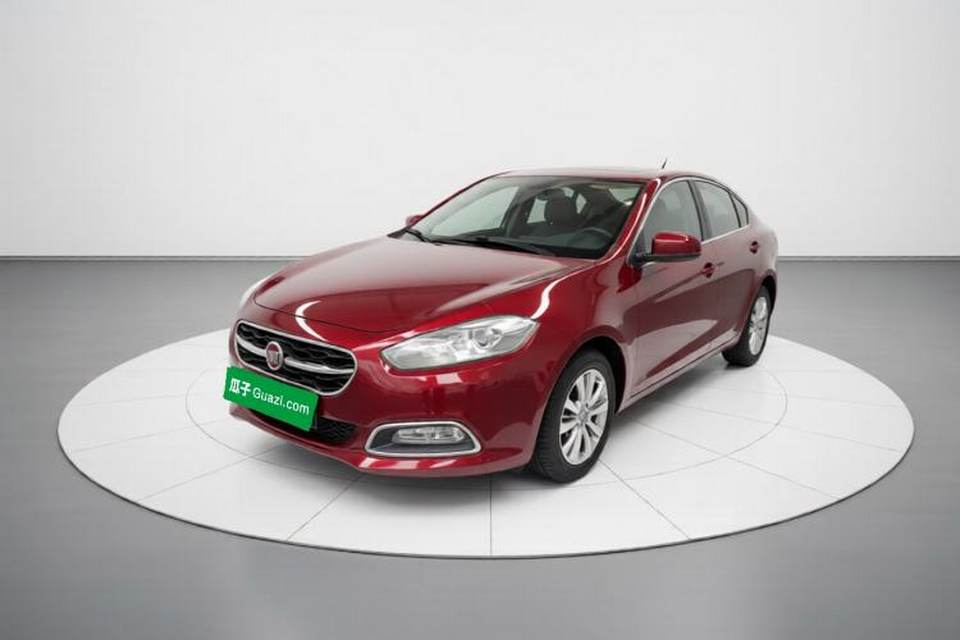Fiat Viaggio 2015