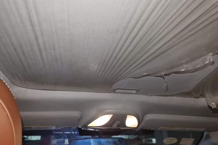 Used Fiat Viaggio 2015 1.4T Automatic Jingxiang Edition Headliner