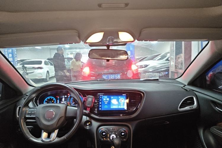 Used Fiat Viaggio 2015 1.4T Automatic Jingxiang Edition Headliner