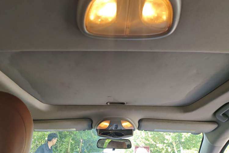 Used Fiat Viaggio 2015 1.4T Automatic Jingxiang Edition Headliner