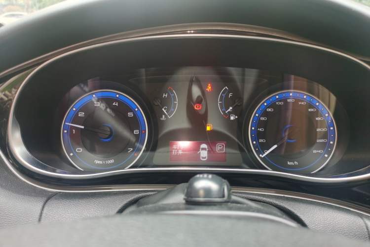 Used Fiat Viaggio 2015 1.4T Automatic Enjoyment Edition Instrument Cluster