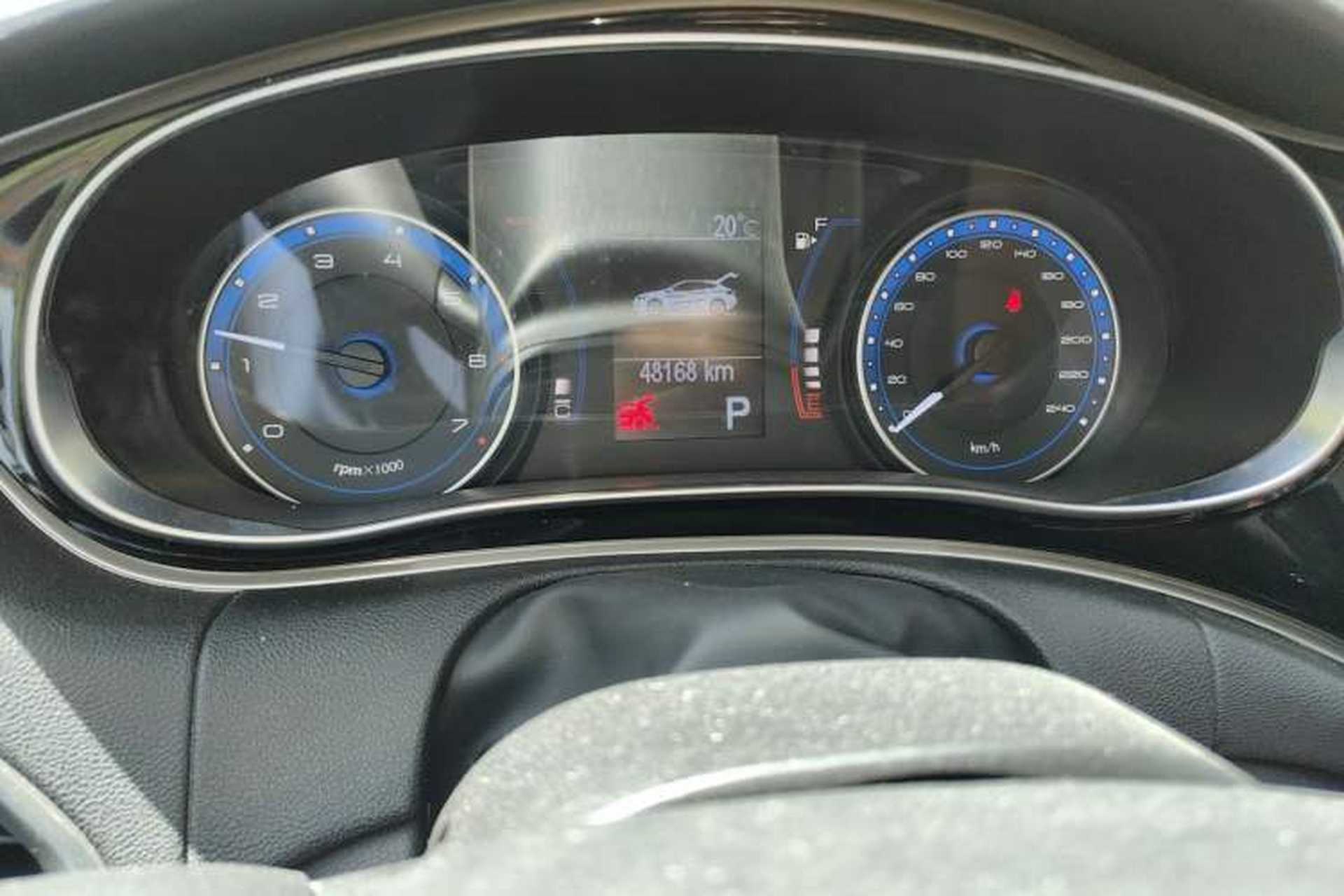 Used Fiat Viaggio 2015 1.4T Automatic Jingxiang Edition Odometer Close Up