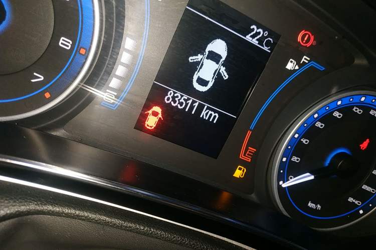 Used Fiat Viaggio 2015 1.4T Manual Jingxiang Edition Odometer Close Up