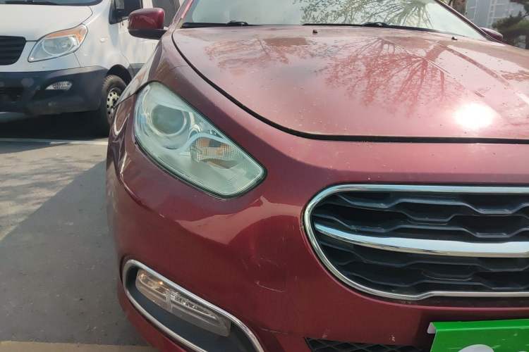 Used Fiat Viaggio 2015 1.4T Automatic Jingxiang Edition Right Front Headlight