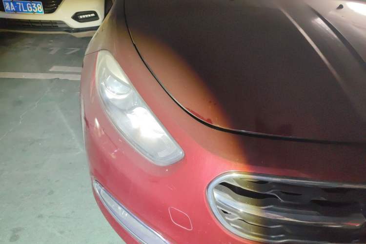 Used Fiat Viaggio 2015 1.4T Automatic Enjoyment Edition Right Front Headlight