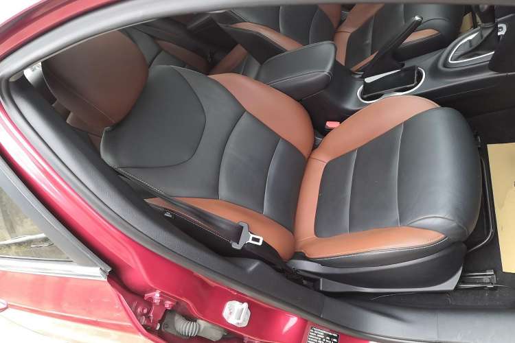 Used Fiat Viaggio 2015 1.4T Automatic Jingxiang Edition Right Front Seat