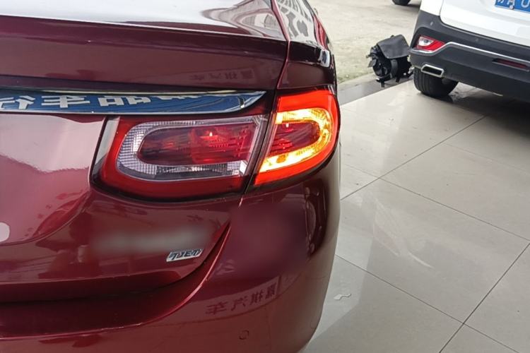Used Fiat Viaggio 2015 1.4T Automatic Jingxiang Edition Right Rear Taillight