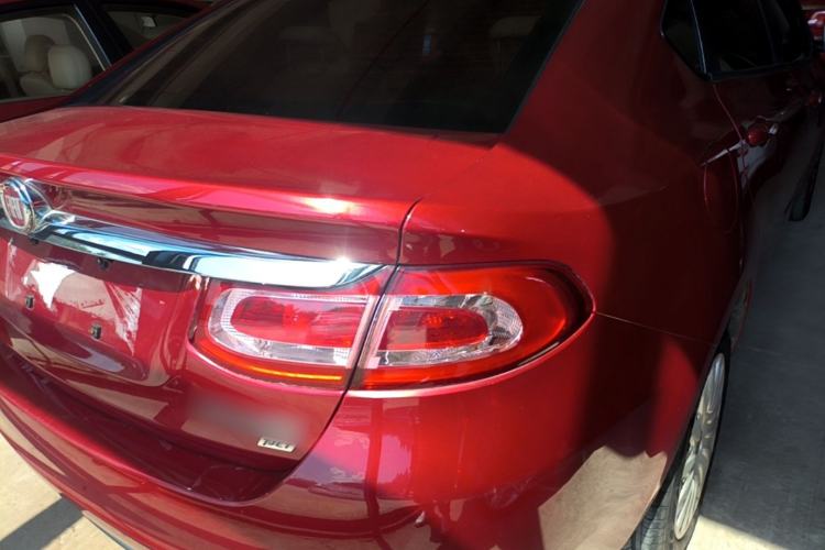 Used Fiat Viaggio 2015 1.4T Automatic Enjoyment Edition Right Rear Taillight
