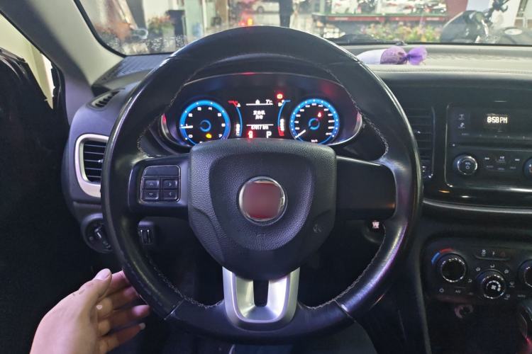 Used Fiat Viaggio 2015 1.4T Automatic Jingxiang Edition Steering Wheel
