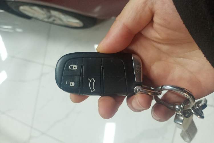 Used Fiat Viaggio 2015 1.4T Automatic Jingxiang Edition Vehicle Key