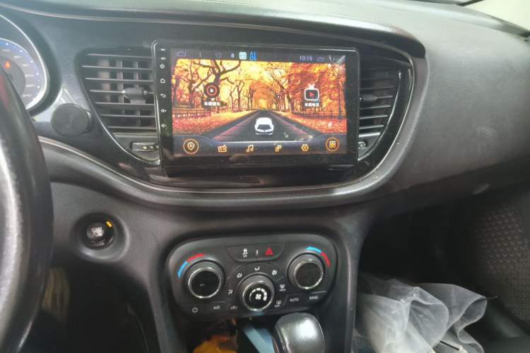 Used Fiat Viaggio 2015 1.4T Automatic Jingxiang Edition Audio And AC Panel
