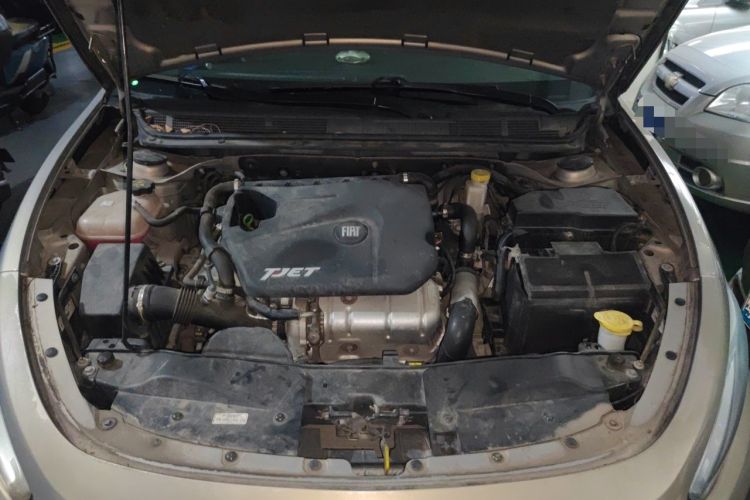 Used Fiat Viaggio 2015 1.4T Automatic Jingxiang Edition Engine Bay