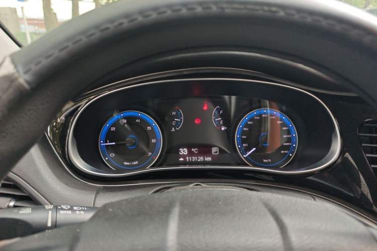 Used Fiat Viaggio 2015 1.4T Automatic Enjoyment Edition Instrument Cluster