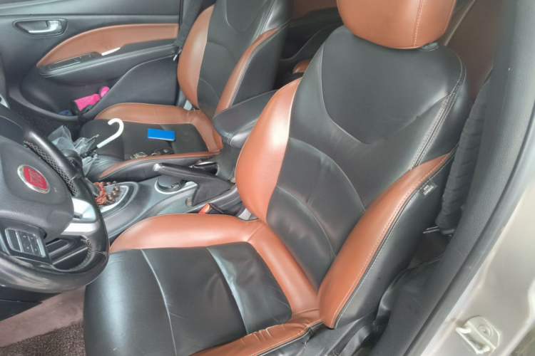Used Fiat Viaggio 2015 1.4T Automatic Jingxiang Edition Left Front Seat