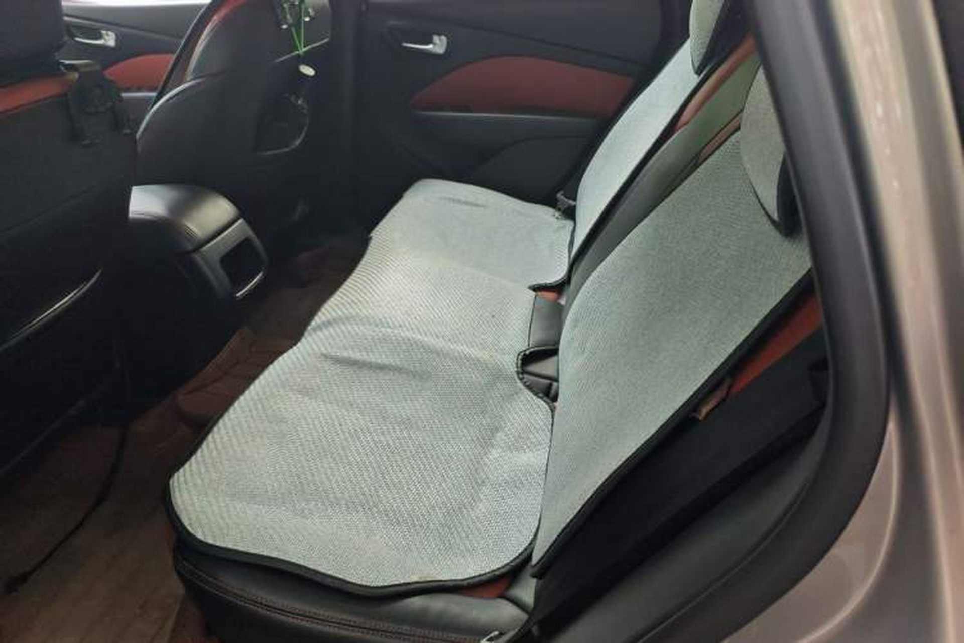 Used Fiat Viaggio 2015 1.4T Automatic Enjoyment Edition Left Rear Seat