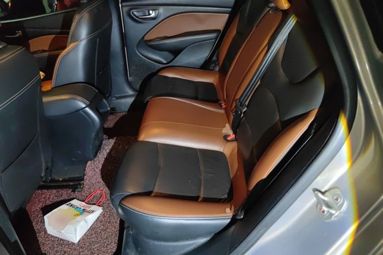 Used Fiat Viaggio 2015 1.4T Automatic Jingxiang Edition Left Rear Seat