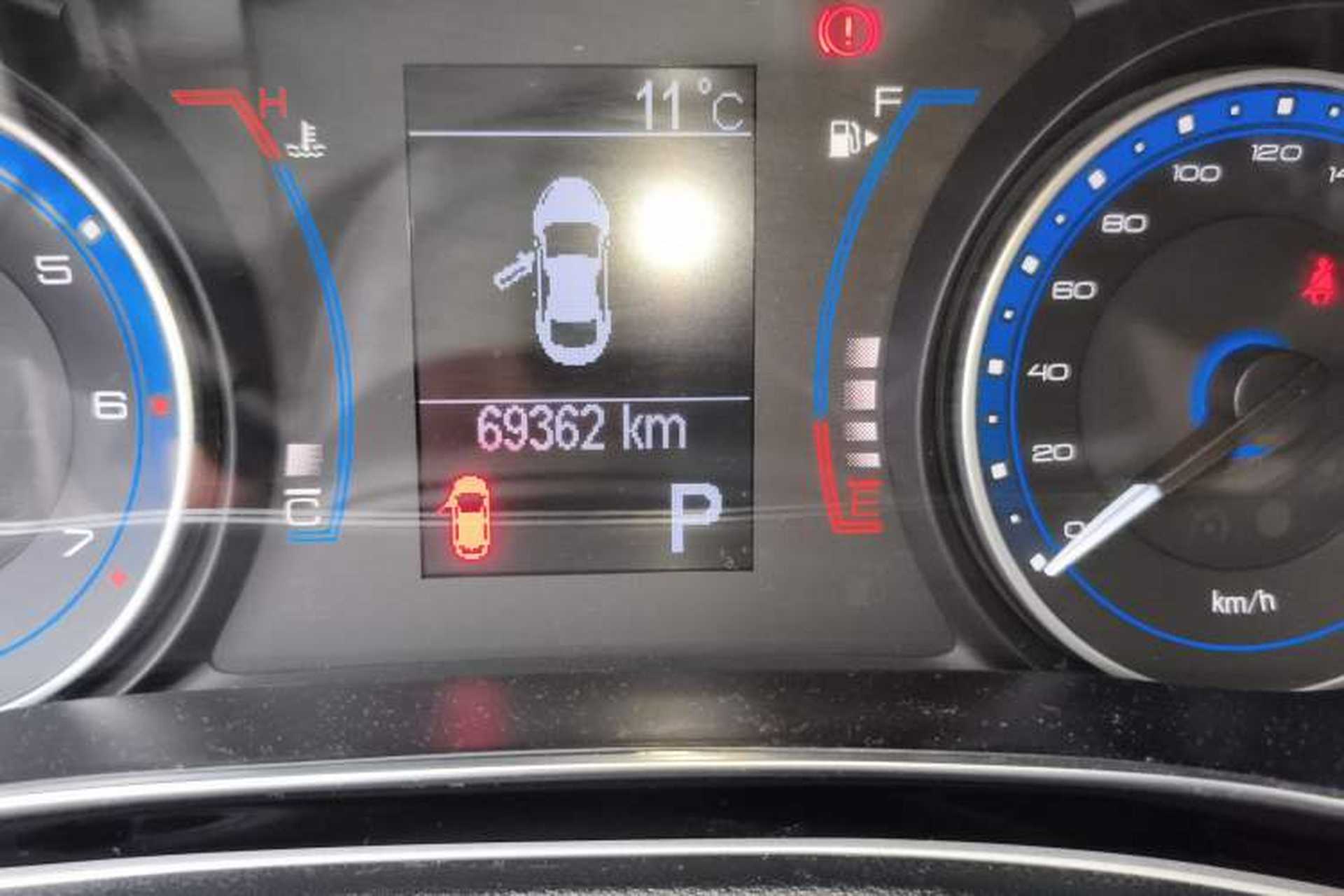 Used Fiat Viaggio 2015 1.4T Automatic Jingxiang Edition Odometer Close Up