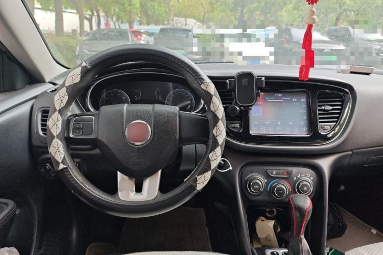 Used Fiat Viaggio 2015 1.4T Automatic Enjoyment Edition Steering Wheel