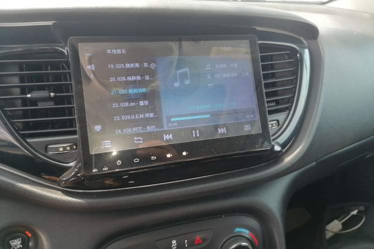 Used Fiat Viaggio 2015 1.4T Automatic Jingxiang Edition Audio And AC Panel